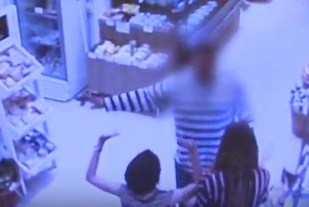 Robo dietetica en Recoleta