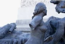 Monumento vandalizado